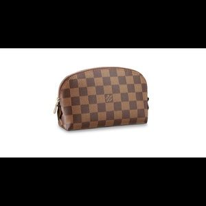 Louis Vitton cosmetics patch👌receipt upon request